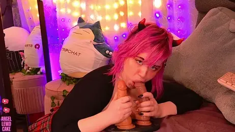 Angel-Lewd-Cake webcam model stream image