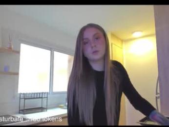 alexashowcum webcam model stream image