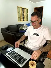 Lucasjandre webcam model stream image