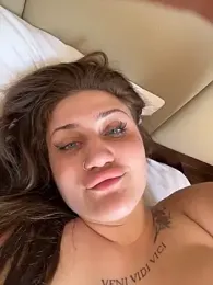 JessiMur webcam model stream image