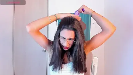 sofiaa_grey_ webcam model stream image