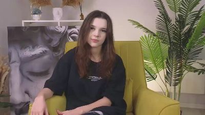 CorrieCrewe webcam model stream image