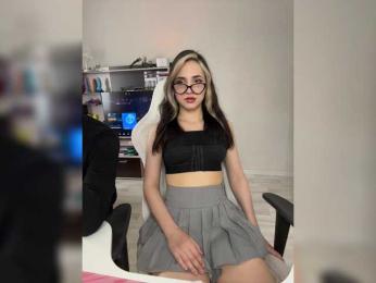 -MarshmelloW- webcam model stream image
