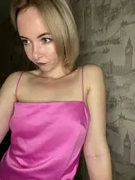 Kristina03 webcam stripchat model stream image