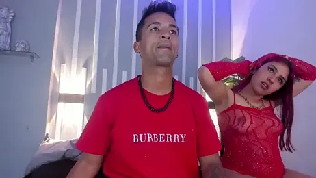 Nikki_and_Mayk webcam model stream image