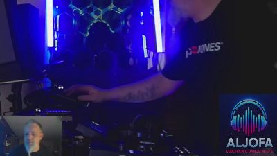 1st_omen webcam model stream image