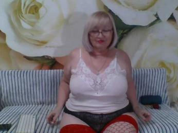 Beatris-K webcam model stream image