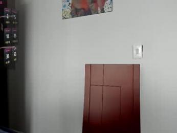 simply_zoe___ webcam model stream image