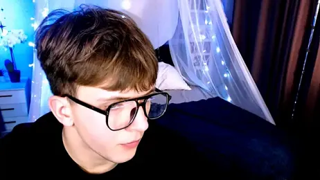 travis_wolf_ webcam stripchat model stream image