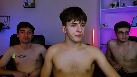 travis_wolf_ webcam model stream image