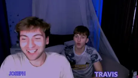 travis_wolf_ webcam model stream image