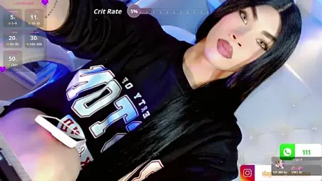 Daphnne_XXX webcam stripchat model stream image