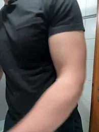 giovan2020 webcam model stream image