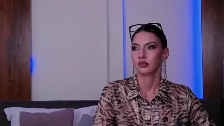 SkylerSpark webcam model stream image