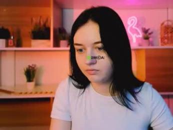 violet_moxi webcam model stream image