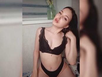 Krislove webcam model stream image