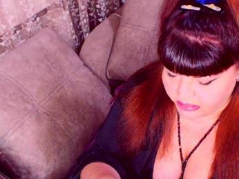 RedBustyX webcam model stream image