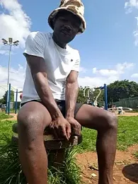 Petrossa webcam model stream image