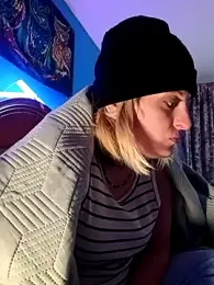 KITTYBOOBOOFUXX webcam model stream image