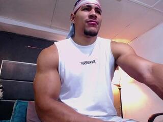 Teddy Fit webcam model stream image