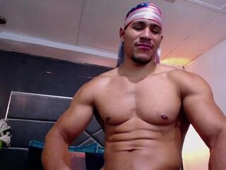 Teddy Fit webcam model stream image