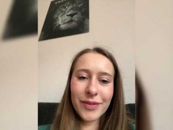 Kisacka webcam model stream image