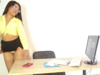 VALERYY-ROSE webcam model stream image