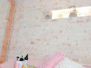 pamela-west webcam model stream image