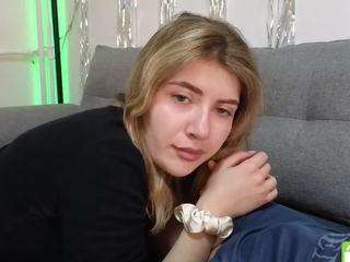 katiepov webcam model stream image