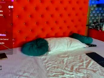 valleriejonnes webcam model stream image