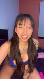 Cristalzita webcam model stream image