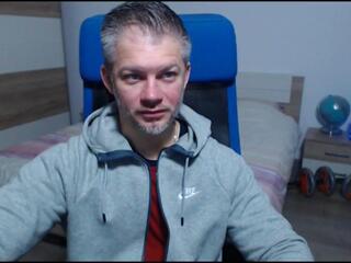 Robby Shaw webcam model stream image