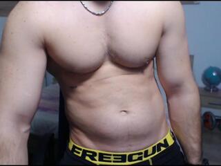 Robby Shaw webcam model stream image