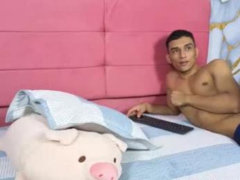 antonella_and_axel webcam model stream image