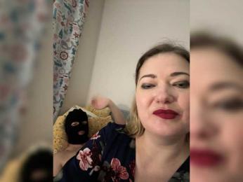 KlavaDavai webcam model stream image