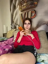 Luna1114 webcam model stream image