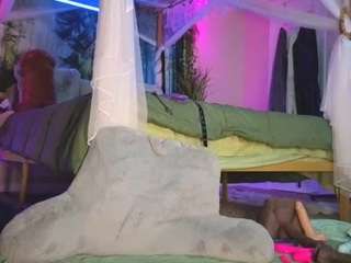 lovely-brown94 webcam model stream image