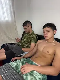 mirallesandbig webcam model stream image