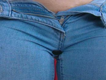 Foxxxy-MILF webcam model stream image