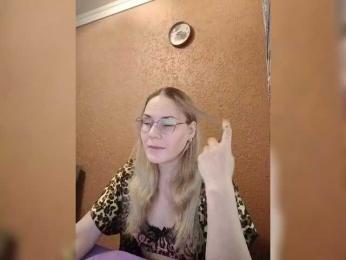 Angelic- webcam model stream image