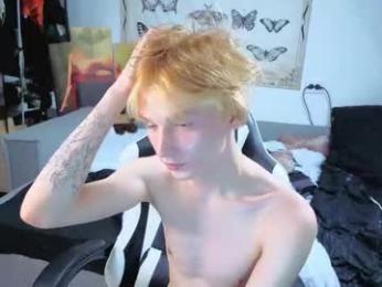 kessy_white webcam model stream image