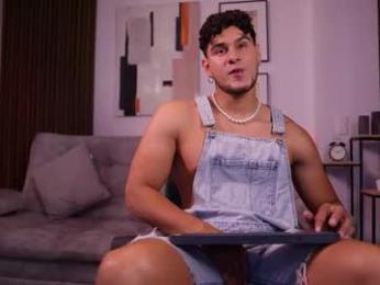 davies_brown webcam model stream image