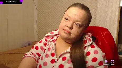 Janiffer_MiMi webcam model stream image