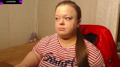 Janiffer_MiMi webcam model stream image