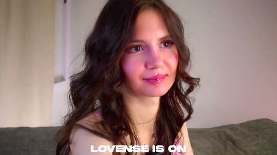 TaliaOvit webcam cam4 model stream image