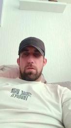 Bratesasko webcam model stream image