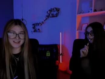 lissa_night webcam model stream image