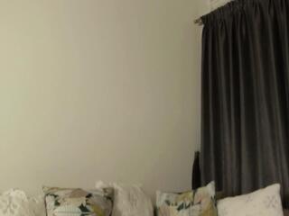 Adele Holter webcam model stream image