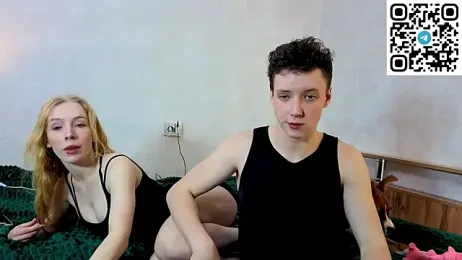 Emily0303 webcam model stream image