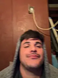 Millennialcum webcam model stream image